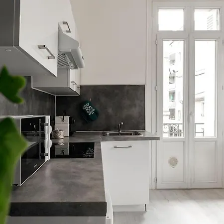 Charmant Studio Arboré Et Climatisé Appartement *