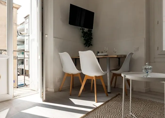 Apartment Arbore Et Climatise Carcassonne